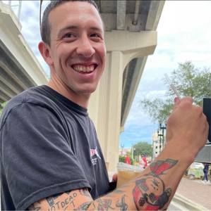 Meet your Posher, Connor